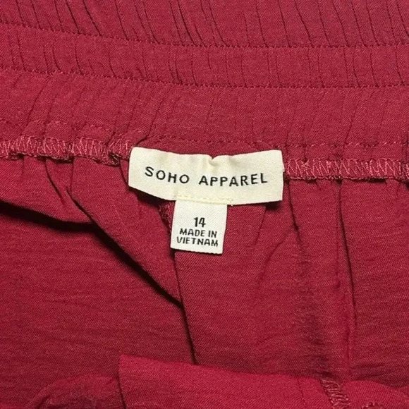 NWT SoHo Apparel LTD. Women’s Wide Leg Trousers/Pants Red Berry Size 14 - Picture 7 of 7